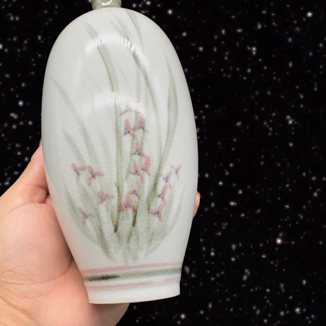Studio Art Pottery Vase Small Mouth Hand Made Signed Painted Flower Glazed 3