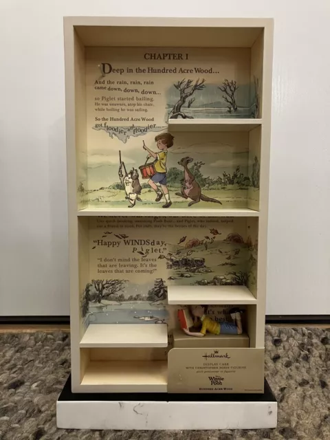 Hallmark Winnie the Pooh Display Case Shelf with Christopher Robin Figurine NEW