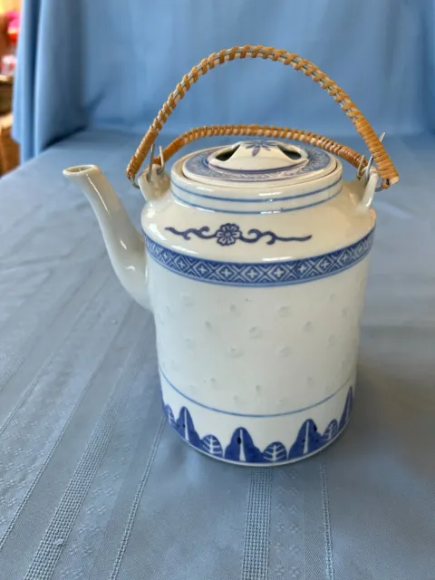 Vintage Rice Grain Porcelain Tea Set Pot 2 Lidded Mugs Chinese 2