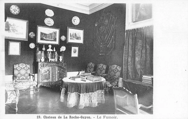Cpa 95 Chateau De La Roche Guyon Le Fumoir