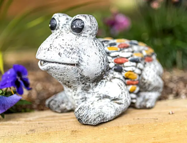 Frog Garden Ornament Stone Effect Toad Statue Outdoor Decoration Resin Novelty