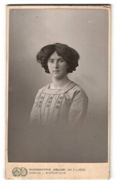 Fotografie F. J. Koest, Zürich, Bahnhofstr. 110, Junge Dame mit moderner Frisur