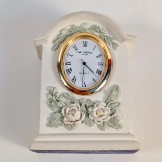 WM Widdop Arch Resina Floral Cuarzo Manto Miniatura Reloj Altura 9/6/3,5 Cm