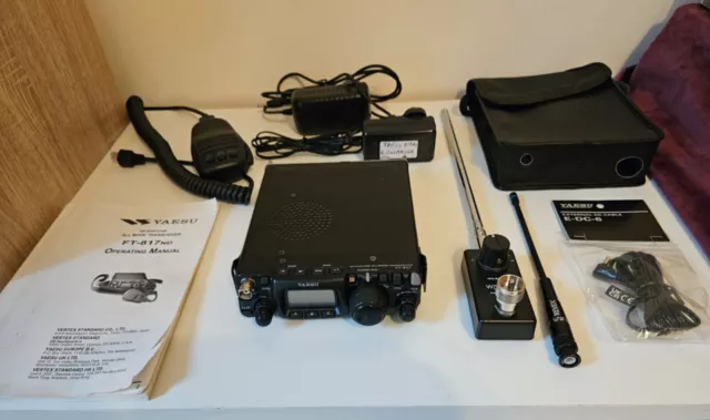 Yaesu FT-817ND 5W Portable Transceiver - VGC with new battery, charger and acces