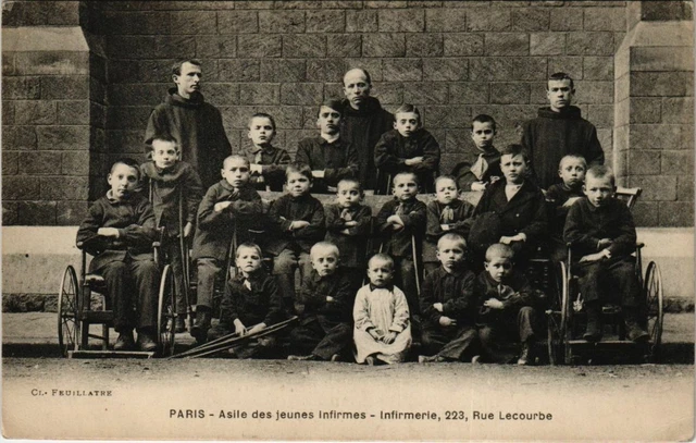 CPA PARIS 15e Asile des Jeunes Infirmes - Infermerie, 223, Rue Lecourbe (65723)
