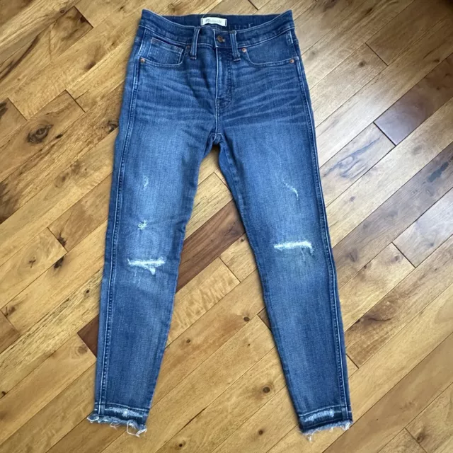 Madewell | Petite 9" Mid-Rise Skinny Jeans in York Wash: Rip and Repair Edition