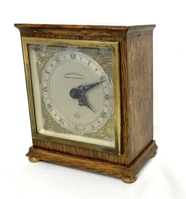 ELLIOTT LONDON Oak Bracket Mantel Clock : H PIDDUCK & SONS HANLEY & SOUTHPORT