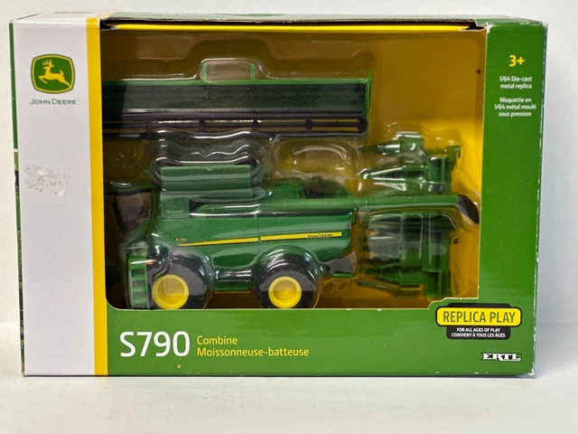 2018 ERTL 1:64 JOHN DEERE Model S790 COMBINE w/GRAIN & FOLDING CORN HEAD *NIB*