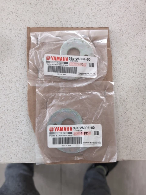 GENUINE YAMAHA DT125R 3Bn-25388-00 3Bn-25389-00 Chain Adjusters 1988 ...