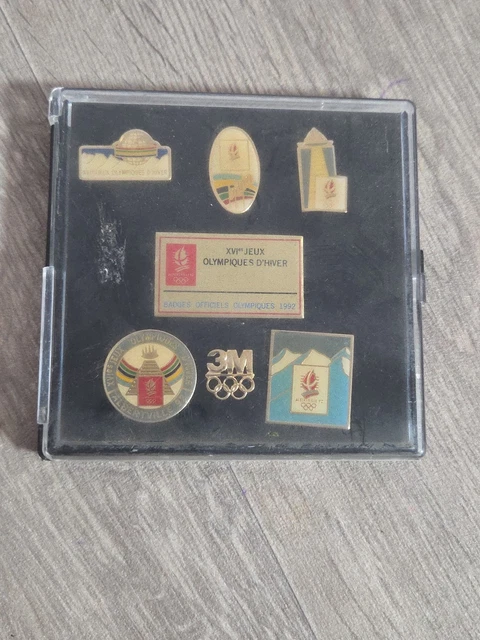 lot 10 pins differents jeux olympiques albertville 92 scotch brite 3M