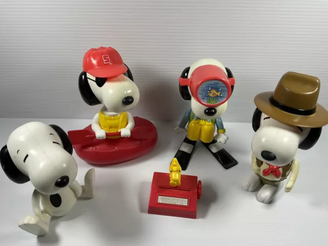 Snoopy Vintage Toys X4 McDonalds Connectable 2000 - Build A Snoopy