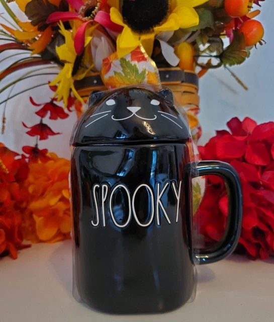 Rae Dunn ~ 🎃🐈‍⬛ Halloween " SPOOKY " Black Mug With Cat Topper ~ New