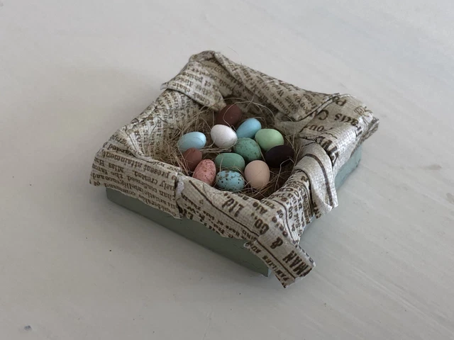 1:12 Mini Farmhouse Chicken Egg Assortment Box OOAK Bird Nest Handmade Dollhouse 2