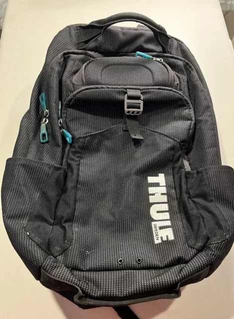 Thule Crossover 32L Backpack Black Gray 15” Laptop Bag Water Resistant Travel