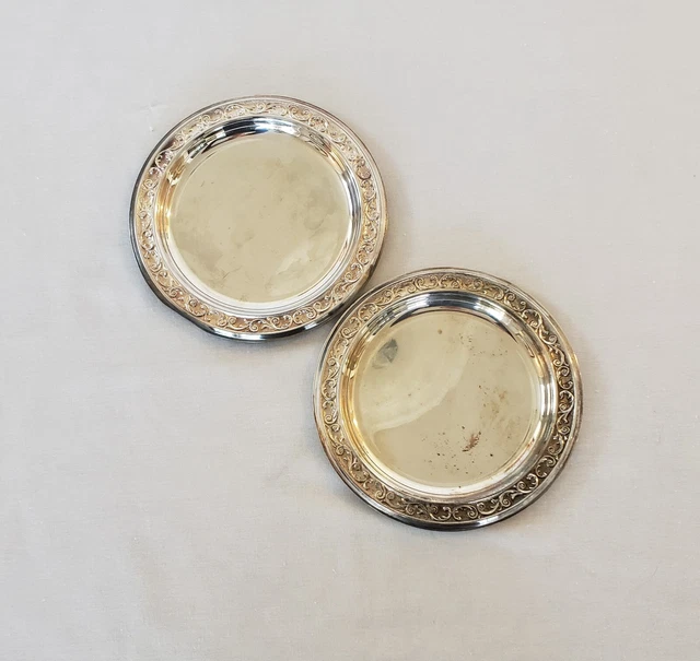 2 Vintage International Silver Esperanto Silverplate Bread Butter Plates Scrolls