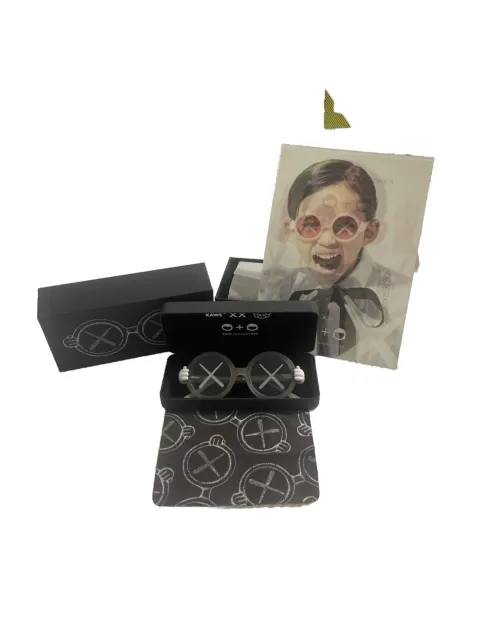 IN HAND Kaws x Sons & Daughters Kids Sunglasses - GRAY