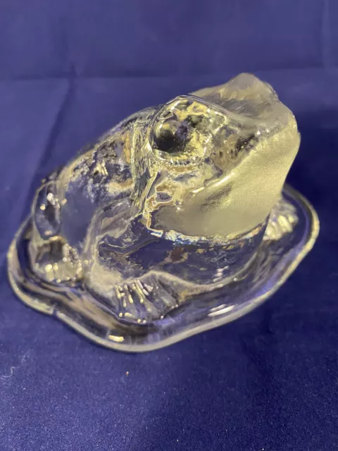 VIKING Glass Frog Paperweight Figurine 5X4x3 PERFECT CONDITION