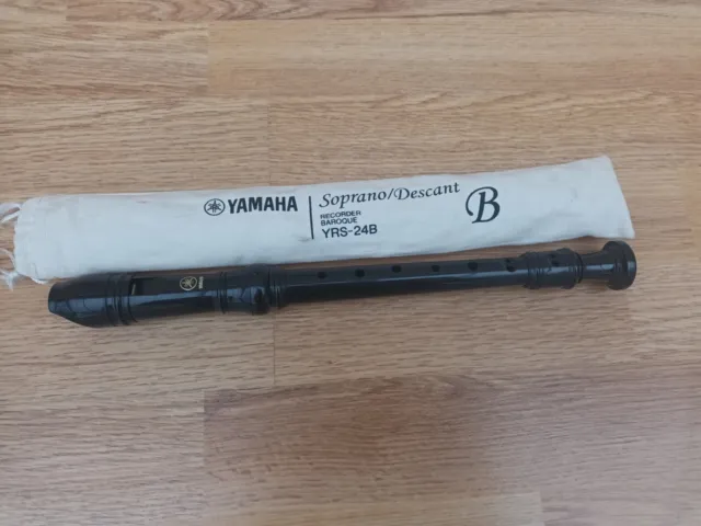 Yamaha YRS-24B Soprano Descant Recorder Baroque with Bag