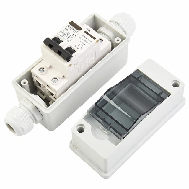 SOLAR PV CELL Combiner Box AC 400V Junction Box Circuit Breaker Switch