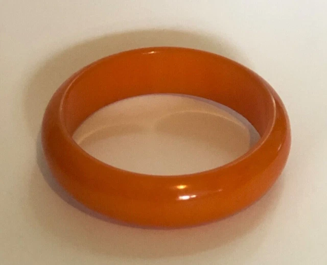 Bracelet Jonc Vintage En Bakélite Ambre - Bijou Ancien, Occasion, Style Rétro