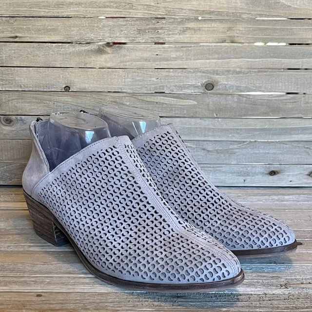 Vince camuto derindia hotsell