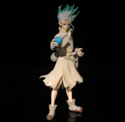 senku statue