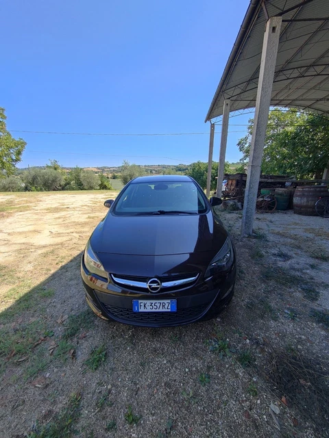 OPEL Astra 1.6 CDTI 110CV OPEL Astra 1.6 CDTI 110CV