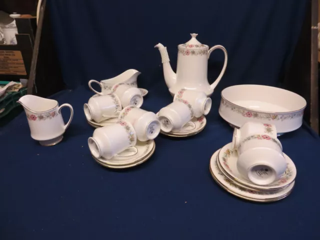 Royal Albert Paragon Belinda Tea & Coffee ware - choose from drop down list. VGC