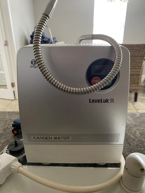 Enagic Kangen Alkaline Water Ionizer. Leveluk R USED Enagic Kangen Alkaline Water Ionizer. Leveluk R USED