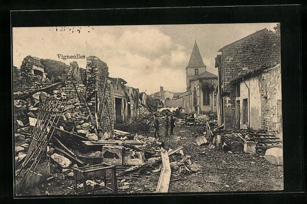 CPA Vigneulles, Strasse avec maisons en ruines 1916