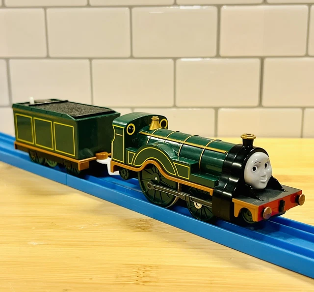 Thomas The Train Trackmaster Tomy EMILY 2004 Original - MINT CONDITION Thomas The Train Trackmaster Tomy EMILY 2004 Original - MINT CONDITION