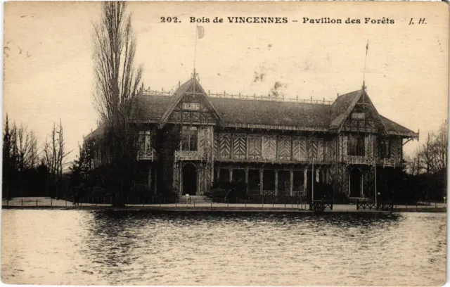 CPA Vincennes Pavillon des Forets (1348920)