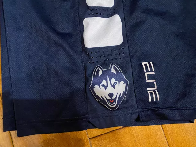Nike Elite Stripe UCONN Huskies Practice Dri-Fit Basketball Game Shorts Lrg Nike Elite Stripe UCONN Huskies Practice Dri-Fit Basketball Game Shorts Lrg