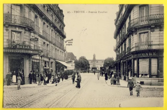 Splendide cpa France 10 - TROYES en 1915 (Aube) Avenue DOUBLET Commerces Animés