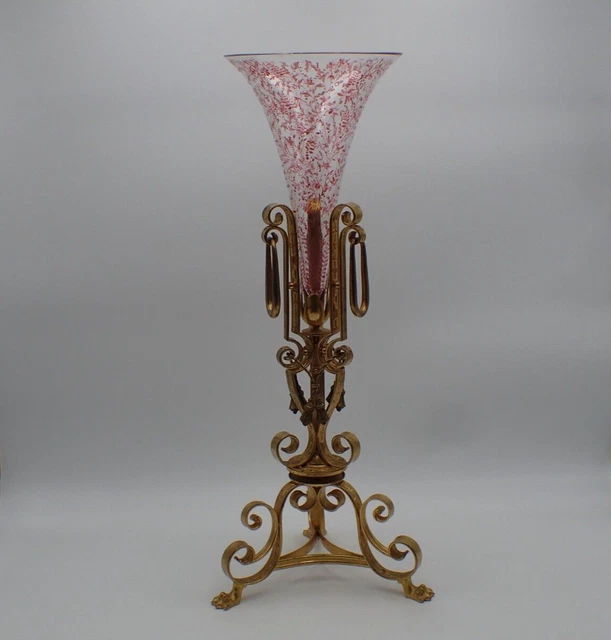 cornet XIXème coupe en cristal émaillé ,monture en bronze doré
