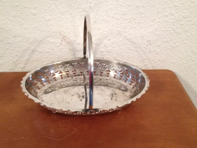 Ancien Fin 19th Début 20th Siècle Percé Plaqué Argent Fruit Panier W/Poignée
