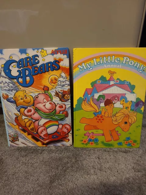 2 1980s Care Bears And My Little Pony Annuals Unclipped !!