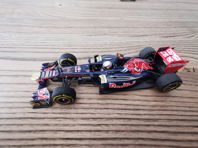 2014 MAX VERSTAPPEN Scuderia Toro Rosso STR7 - 1/43