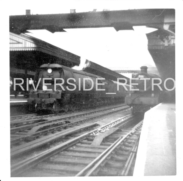 PHOTO RAILWAY/STEAM Exeter St Davids Station 1962 8x8cm £3.