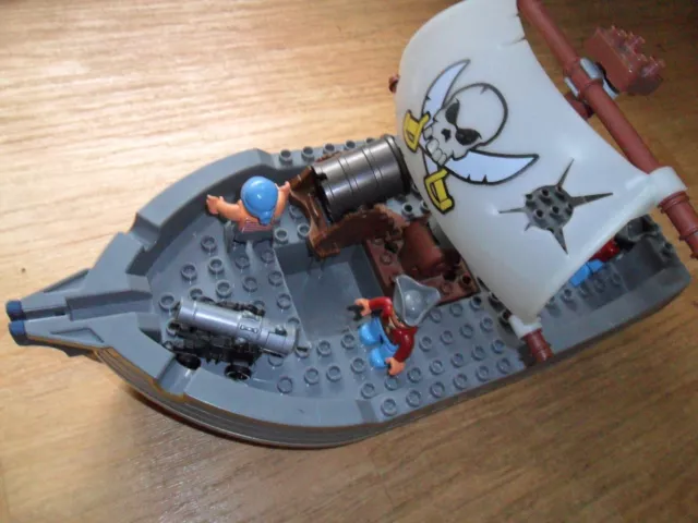Piratenschiff von LEGO-DUPLO - 2005 - 7881