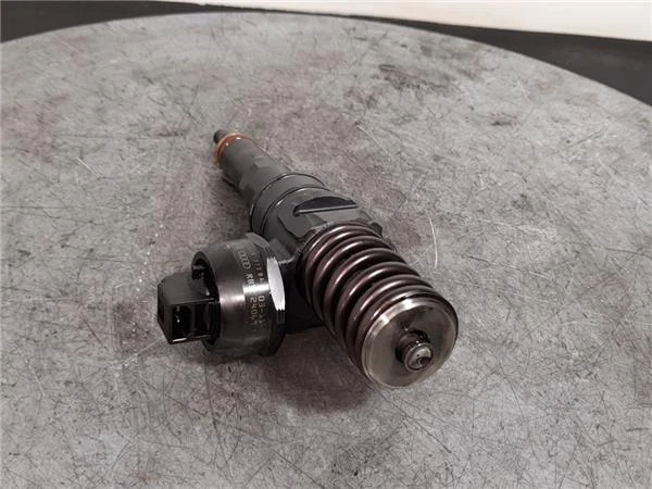 0414720216 injecteur pour FORD GALAXY (VY) 1.9 AMBIENTE 988654