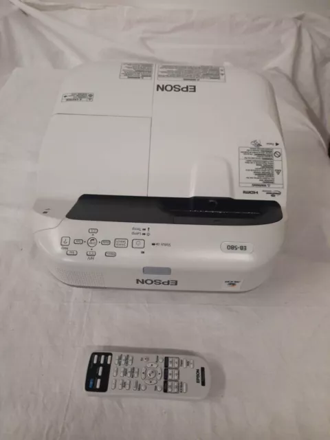 Epson EB-580 proiettore a distanza ravvicinata proiettore 3200 Ansi lumen VGA HDMI USB 10000:1