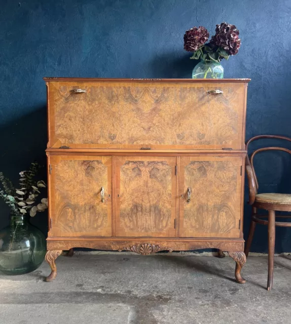 Vintage antique 1930s shabby walnut cocktail drinks cabinet bar