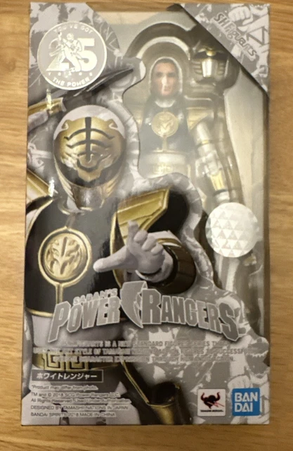 S.H. FIGUARTS MIGHTY Morphin Power Rangers White Ranger Bandai 25th ...