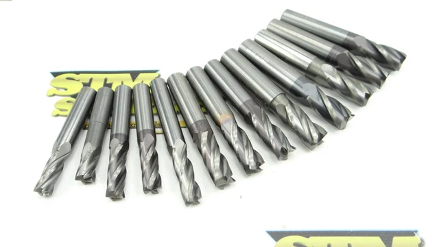 Lot Of 13 Solid Carbide End Mills 11/32" To 1/2" Garr Usa Niagara
