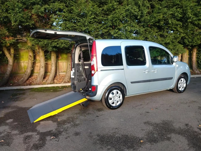 2012 Renault Kangoo EXPRESSION DCI 5-Door Wheelchair Accessible Vehicle.