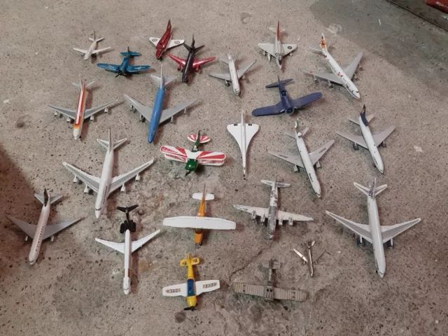 LOT 23 AVIONS Miniature En Metal jouet Aviation Collection toutes