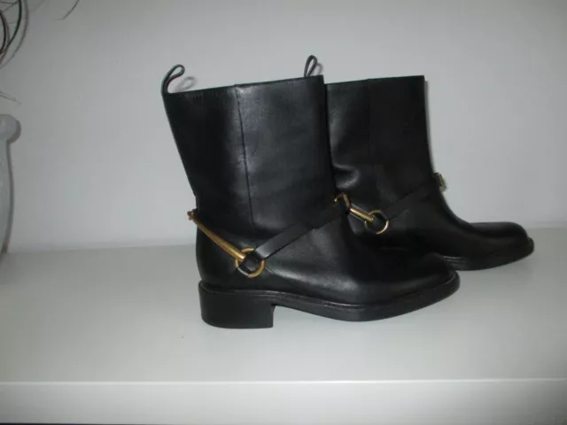 GUCCI ANKLE BOOTS BLACK LEATHER HORSEBIT LOW HEEL  size euro 36,5- 6,5 US