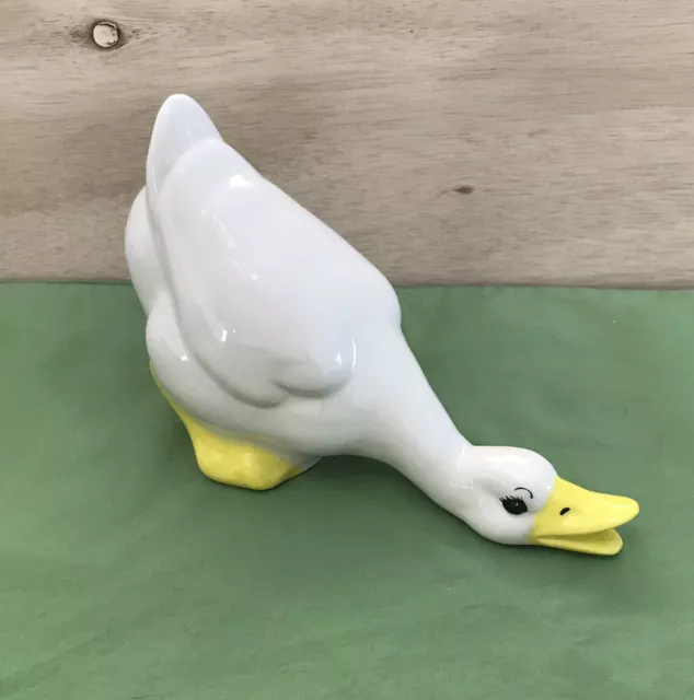 White Duck/Goose Vintage Ceramic Figurine