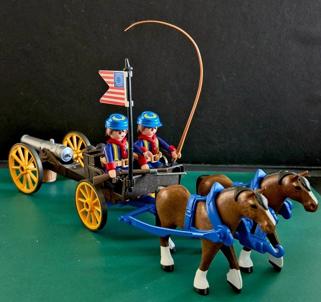 PLAYMOBIL Western Soldati, Set Con Ruota Piccola 45mm E Carro, Modello 3785 (usato)
